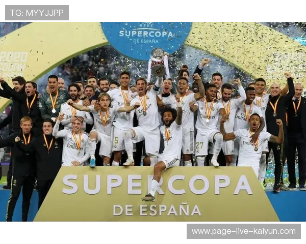 冠军球队引援策略：年轻化与稳定性并重，球队冠名赞助